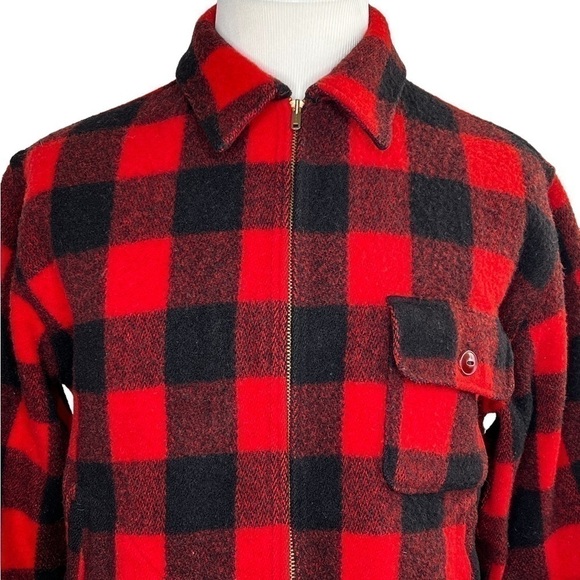Woolrich Men’s Buffalo Red Black Plaid Wool Zip Up Jacket - Picture 7 of 13